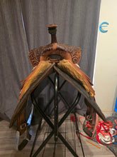 Load image into Gallery viewer, Handmade Tatum Saddle