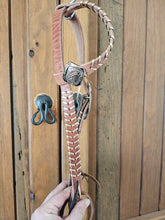 Load image into Gallery viewer, Rose gold short cheek
