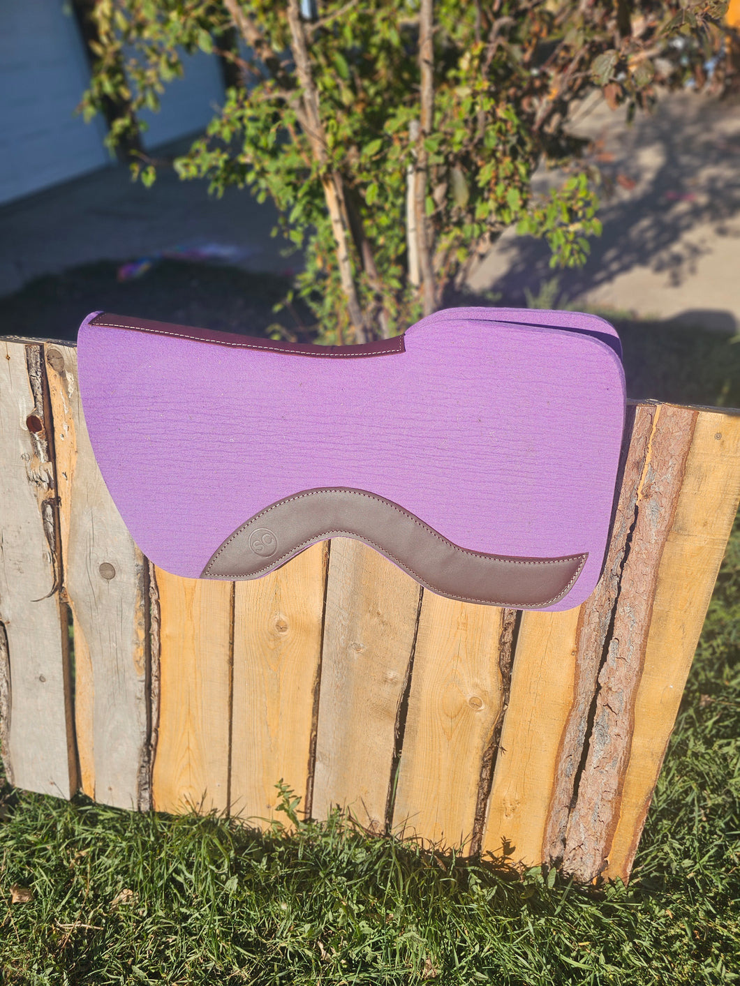 Lilac butterfly saddle pad