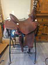 Load image into Gallery viewer, Tatum saddle
