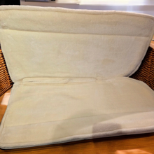 Load image into Gallery viewer, Ranch-Ready 1” Thick Pad – Soft Fleece Bottom
