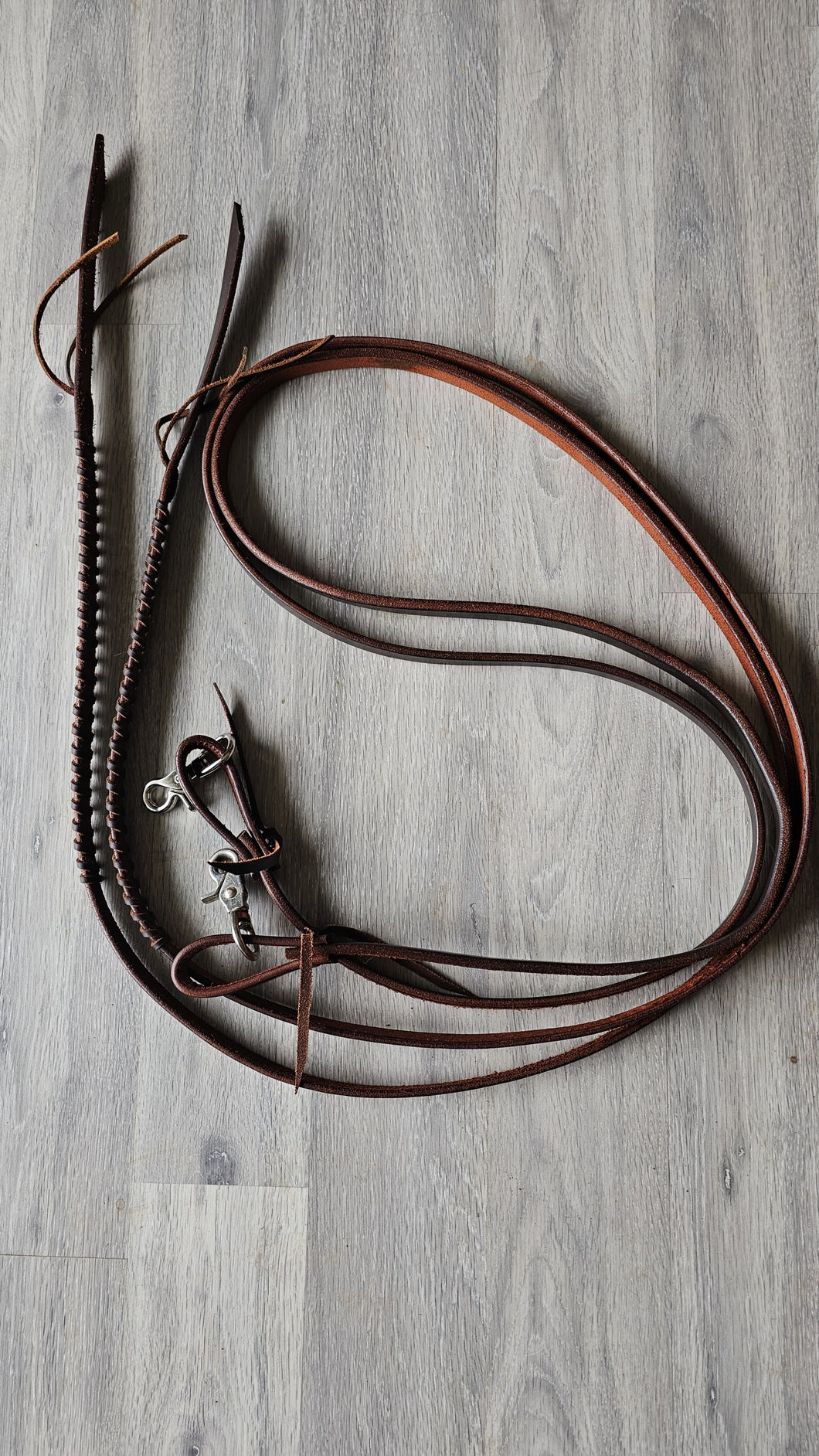 Weighted split reins