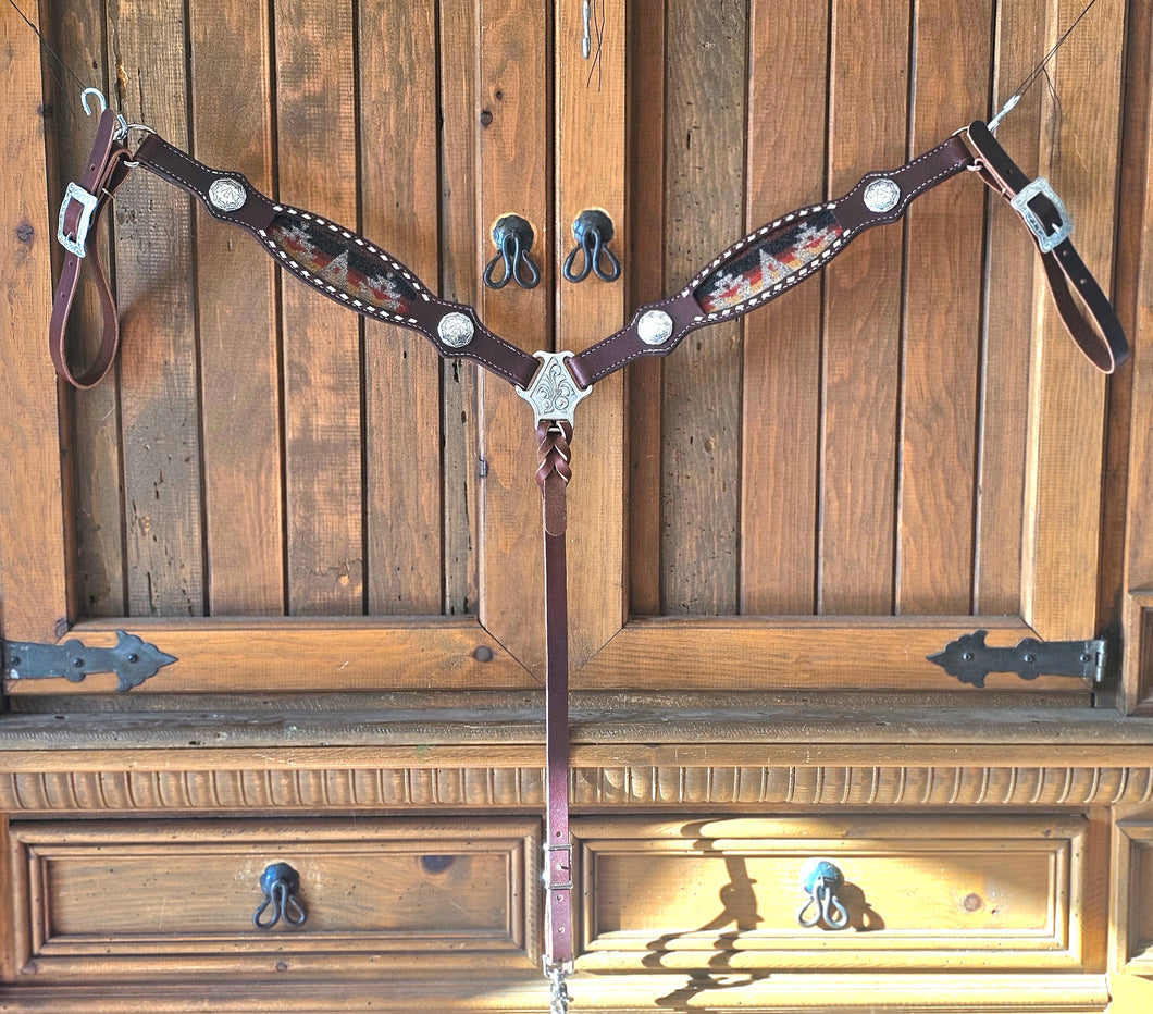 Thunderbird breastcollar
