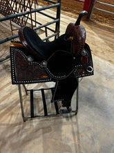 Load image into Gallery viewer, Tatum lightweight saddle
